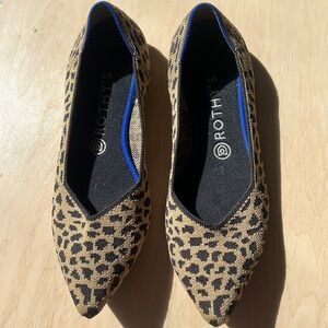Rothy's woman's size US W10 leopard point.